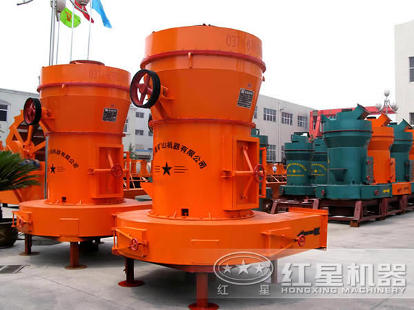 鋯英砂磨粉機廠區一角