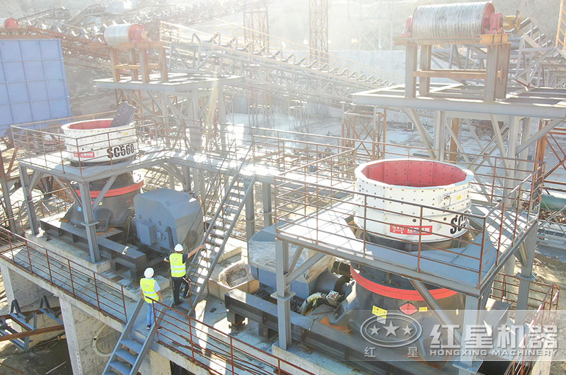 圓錐破碎機客戶現場實拍圖