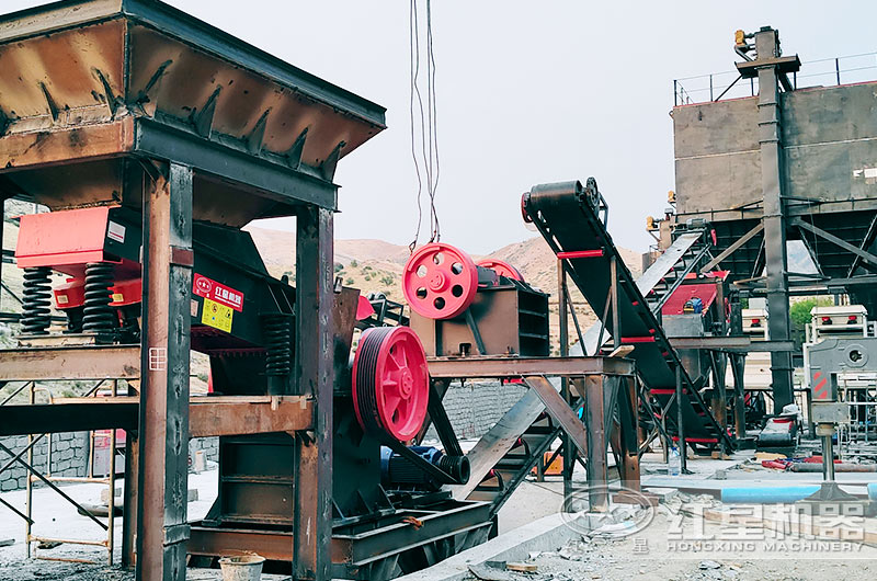 廣東客戶石料破碎生產(chǎn)線圖片