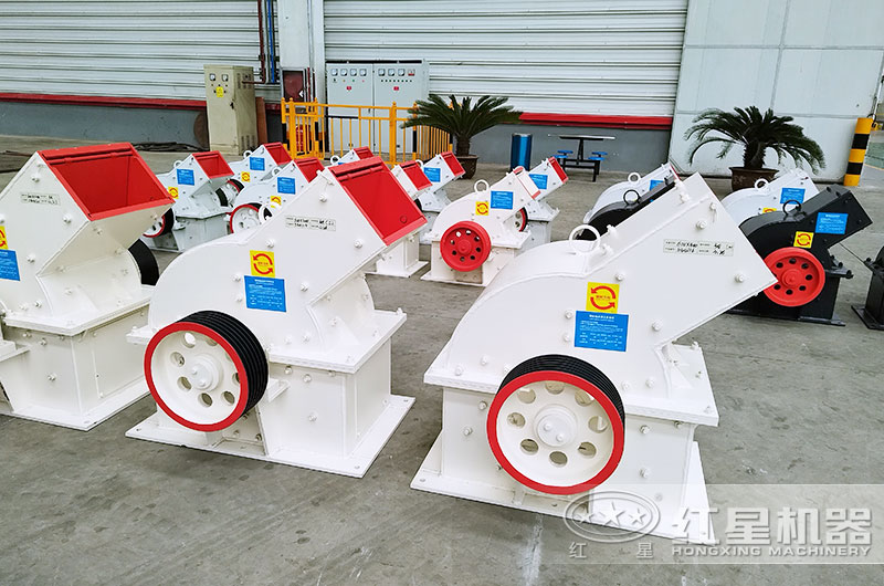 PC錘式破碎機圖片