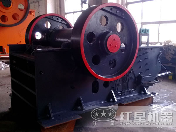 河南液壓鄂式破碎機(jī)