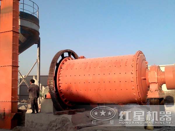煤渣球磨機客戶現(xiàn)場