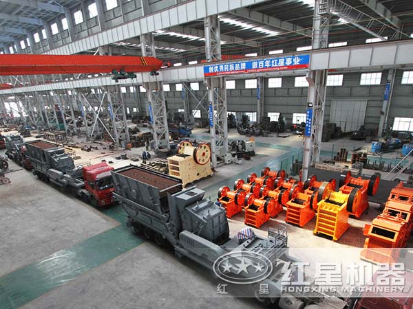 移動式碎石機pk固定式碎石機，誰更適用于采石場作業(yè)？