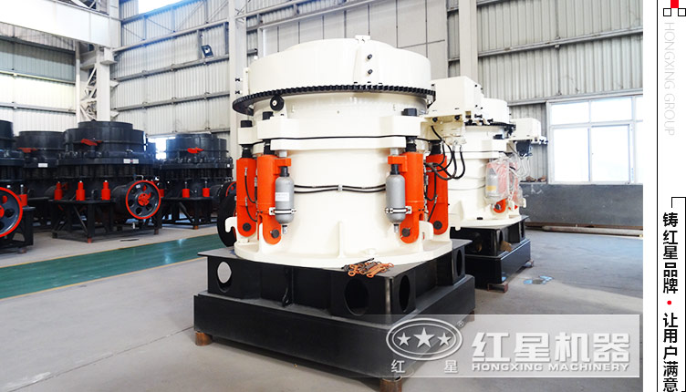 鵝卵石打碎成石子選哪種碎石機(jī)效果好？專(zhuān)業(yè)廠(chǎng)家分析（附客戶(hù)現(xiàn)場(chǎng)視頻）