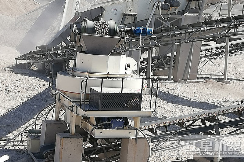 巖石粉碎制作機(jī)制砂可行嗎？一般小型的選擇哪些設(shè)備？