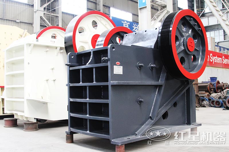 可用于白云石生產(chǎn)線中的破碎設(shè)備都有哪些？