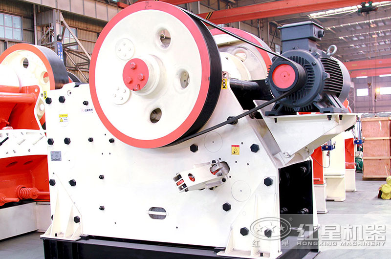 采用非焊接可拆卸機(jī)架的cj系列顎式破碎機(jī)