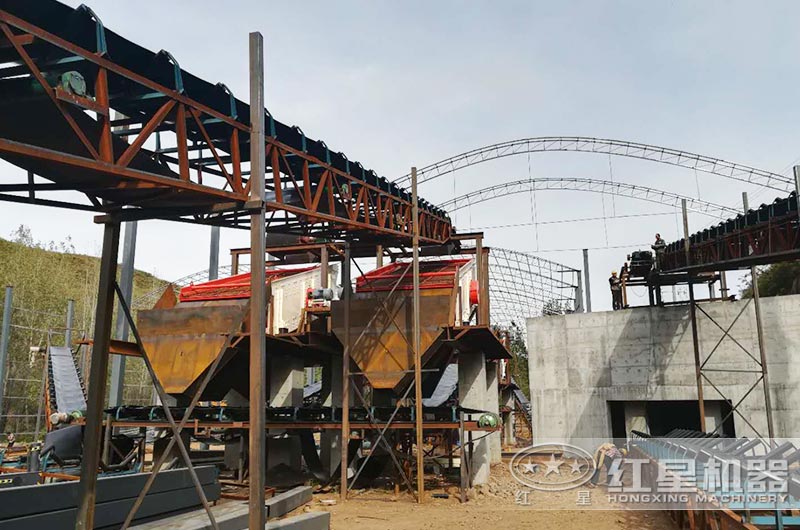 一噸原石出多少噸12、13石子？都需要哪些石子碎石機(jī)設(shè)備？