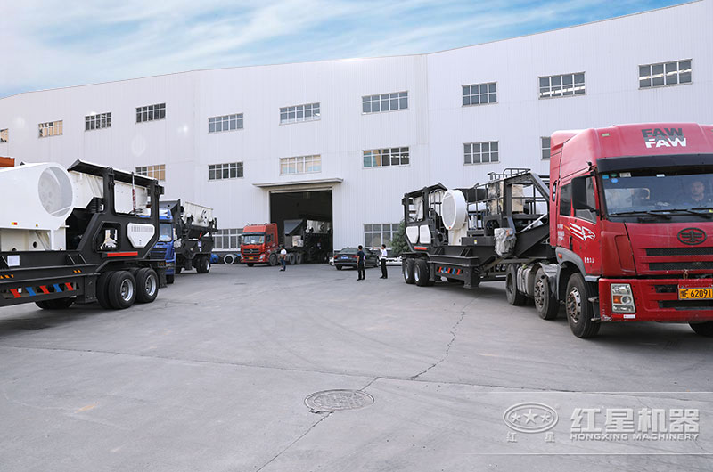 移動破碎設(shè)備市場需求大，生產(chǎn)利潤高，廠家發(fā)貨不停歇