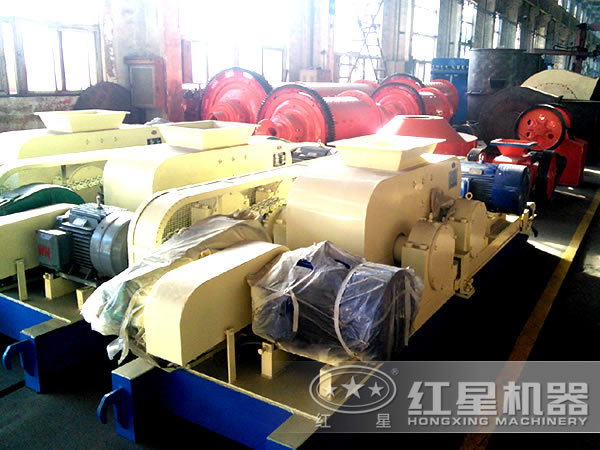 對輥式破碎機圖片